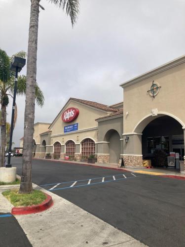 Southern California Dreamin in Ocean View Hills