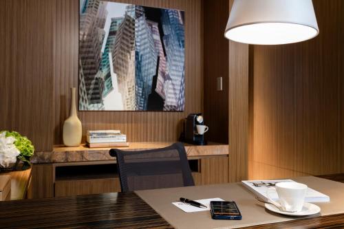 Hotel ICON Room Type - Club 65 Suite