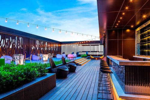 ห้องอาหาร, เอลอฟต์ ไทเป เป่ยโถว (Aloft Taipei Beitou) in เขตเป่ยโถว