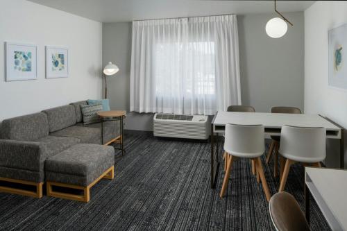 TownePlace Suites by Marriott Texarkana - image 10