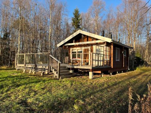 Cottage on the shore of Ivalojoki, Inari