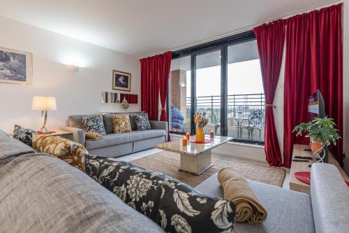 Duplex 2br2ba Flat Near Gloucester Rd Station, London (photo 2)