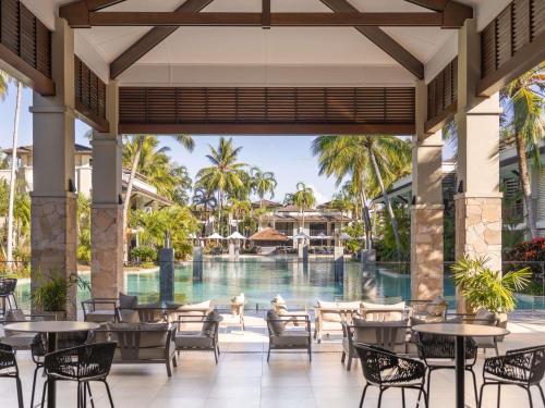 Restoranas, Pullman Port Douglas Sea Temple Resort & Spa in Port Duglasas