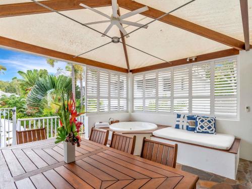 The Reef House Adults Retreat - Enjoy 28 Complimentary Inclusions