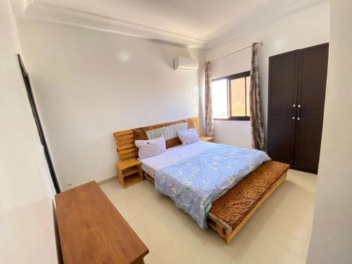 3 Chambres virage, Dakar