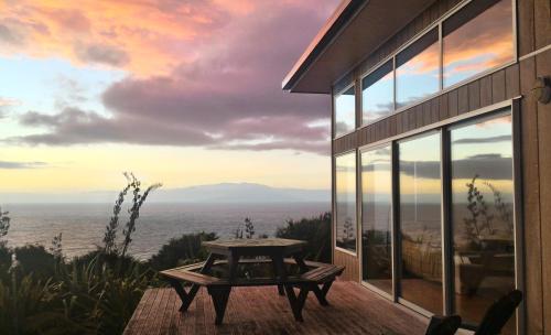XSPOT Cliff House apartment, secluded 4WD location in 大堡礁島