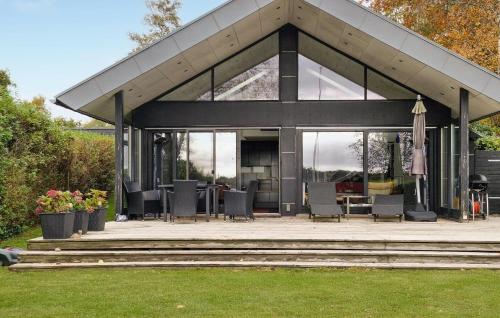 Vista exterior, 3 Bedroom Stunning Home In Sunds in Sunds