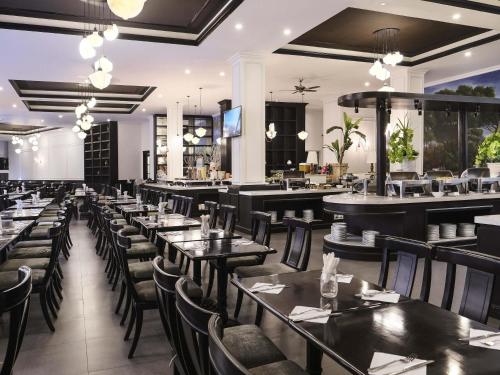 Restaurant, Mercure Danang French Village Bana Hills in Hoa Ninh