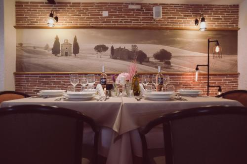 C&C Residence Hotel - image 5