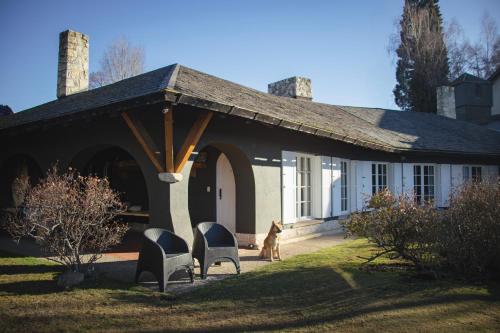 TEROTERO Lake Hostel - Habitación Escondido