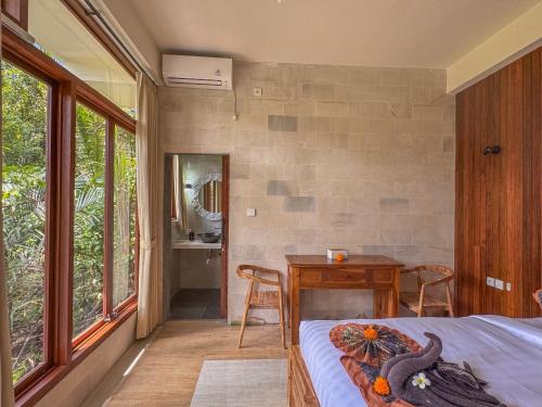 room detail thumbnail 1