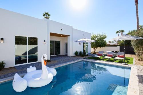 Monroe - Private Pool-Ping Pong- Stunning design