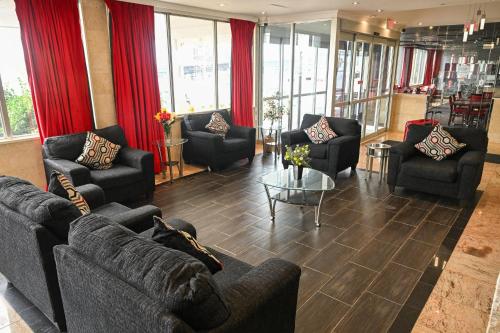 Ramada by Wyndham North Bergen in North Bergen, USA