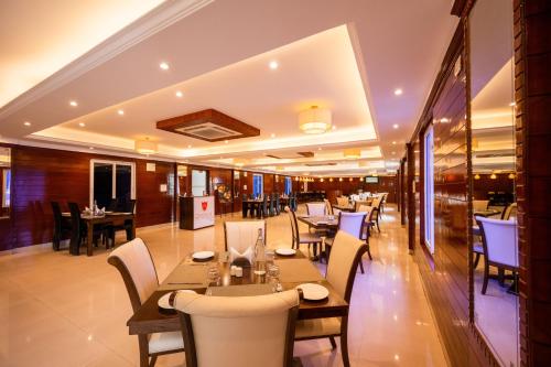 The Liverpool Blue Hotels near Panathuru Kere