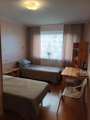 room detail thumbnail 1