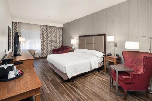 Hampton Inn & Suites Seattle North/Lynnwood, Lynnwood (photo 10)