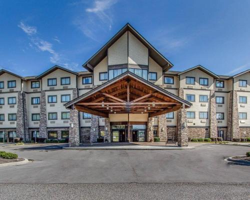 Comfort Inn & Suites Near Lake Guntersville