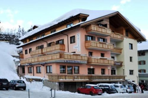  Negritella, Pension in Tonalepass