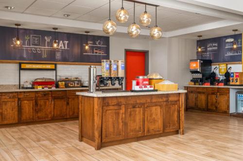 Hampton Inn & Suites Whitefish - image 13
