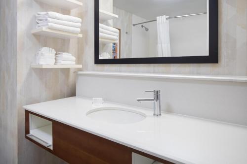 Hampton Inn & Suites Whitefish - image 6