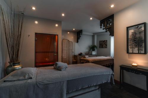 Spa, 科拉西ET SPA別墅 (VILLA KERASY HOTEL ET SPA) in 凡恩市中心