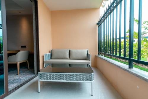 balcon/terasă, ShengDa International Hotel in Sikhottabong District