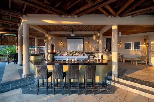 David Livingstone Safari Lodge - Bar/lounge