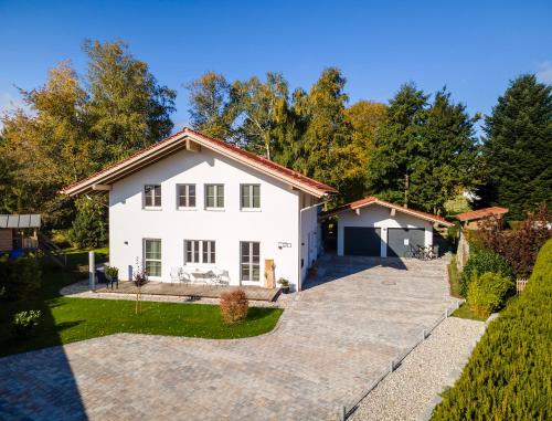 Ferienwohnung Buchwald - Apartment - Übersee