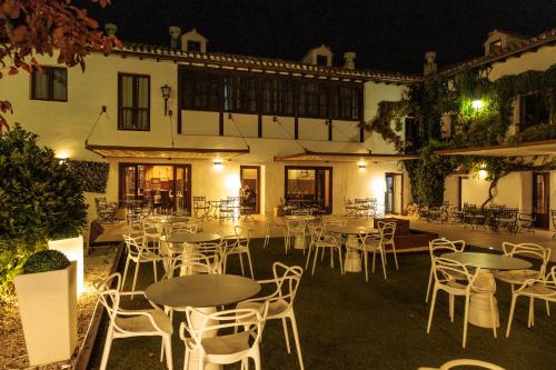Hotel Resort Cueva del Fraile in Palomera
