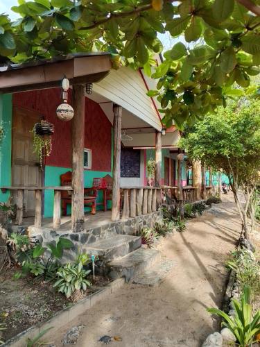 Relax Beach House, Ko Lanta