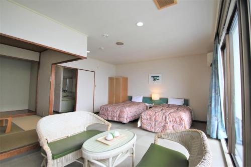 room detail thumbnail 0