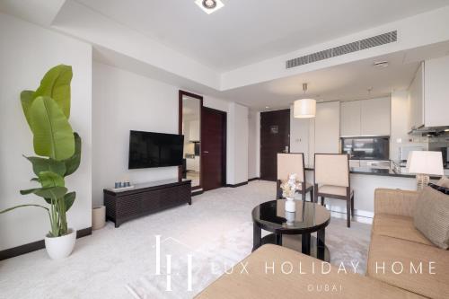 LUX The JW Marina Suite 4, Дубай (фото 9)