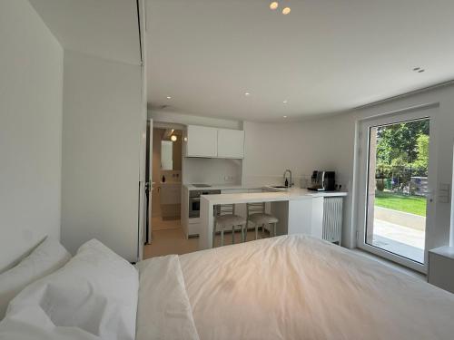 Independent Studio - Murmures - Luxury Guest House St Germain en Laye in Mareil-Marly