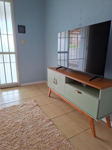 Koplietošanas atpūtas telpa ar TV, Casa Ribeiro in Canguçu