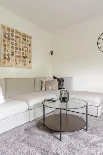 Stylish & comfortable 2-bedroom apartment in the heart of Cologne in Köln, Deutschland