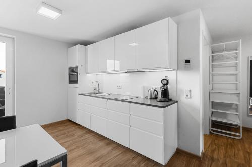 Mitten in Kempten - Großzügig - Tolles Design (Mitten in Kempten - Großzugig - Tolles Design) in كيمبتين