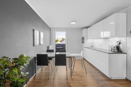 Mitten in Kempten - Großzügig - Tolles Design (Mitten in Kempten - Großzugig - Tolles Design) in كيمبتين