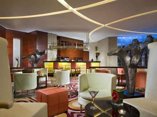 ผับ/เลาจน์, สวิสโซเทล ฝอซาน (Swissotel Foshan) in ฝอซาน