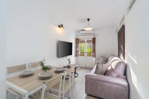 Home4u Elv 136, Grenada