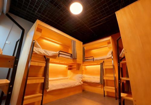 Altay Market Youth Hostel