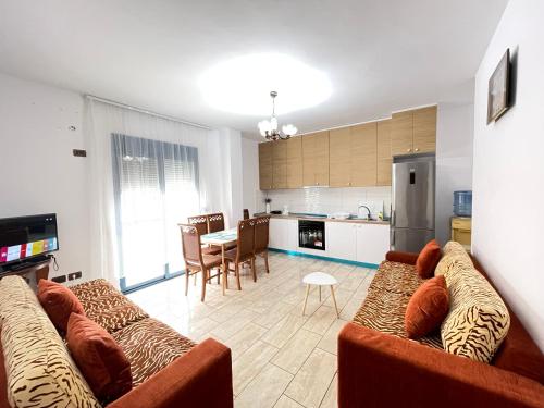 Beach apartment Durres, Golem