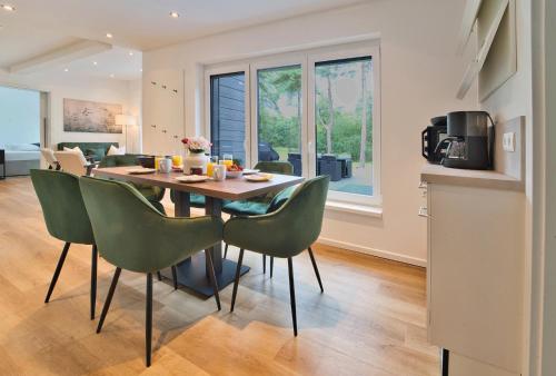 Ferienhaus Waldblick mit Whirlpool und Sauna in Hellwege