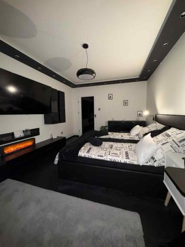 Black&White Deluxe – khách sạn tại Tetemvar