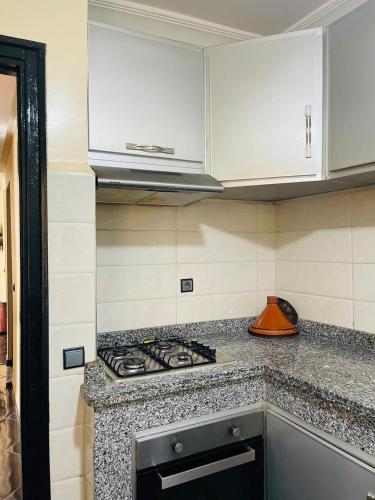 AriAri Convenience family Apartment in Charaf