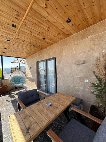 Erkély/terasz, Stylish Loft Apartment with Private Terrace in Erdemli