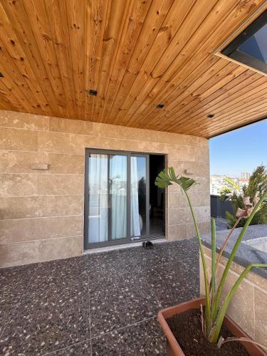 Stylish Loft Apartment with Private Terrace in Erdemli