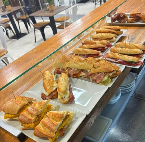 Habitaciones triple familiar HOTEL LAUAXETA in Mungia