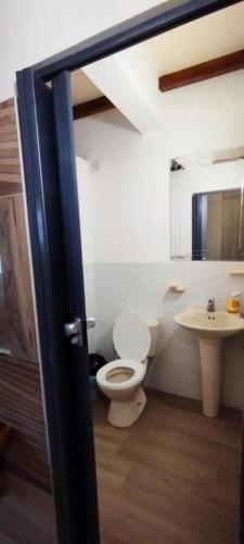 2 bedrooms, 2 beds
