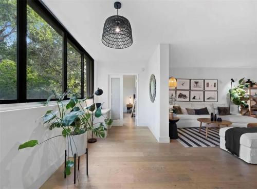 Key Biscayne Elegance Modern 3 Bedroom Condo in ตีย์ บิสเคย์น (ฟลอริดา)