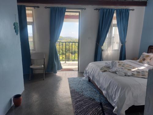 Baz-Art Eco Guest House in Saint Gabriel